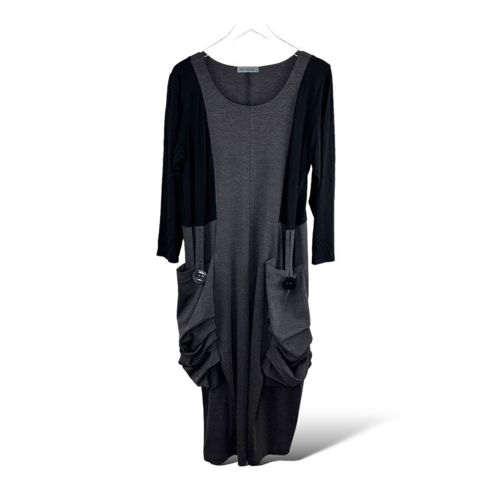 Avivit Yizhar Longsleeve Gray/Black Dress with Button Gathered Pockets Detail